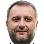 Девис Мангиа